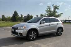 Mitsubishi ASX I  2-й рестайлинг, 2018, пробег 230000 км