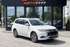 Mitsubishi Outlander III  3-й рестайлинг, 2022, пробег 373 км