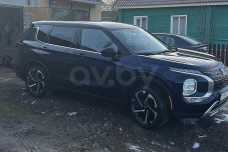 Mitsubishi Outlander IV