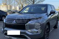 Mitsubishi Outlander IV