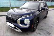Mitsubishi Outlander IV