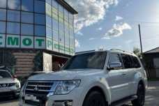 Mitsubishi Pajero IV  2-й рестайлинг, 2019, пробег 33000 км