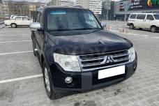 Mitsubishi Pajero IV