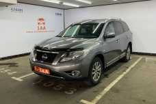 Nissan Pathfinder R52