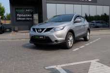 Nissan Qashqai II, 2016, пробег 245700 км
