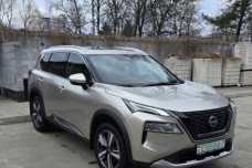 Nissan X-Trail IV (T33), 2023, пробег 17000 км