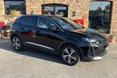 Peugeot 3008 II  Рестайлинг, 2022, пробег 121598 км