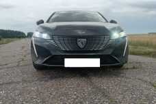 Peugeot 308 III, 2022, пробег 131000 км