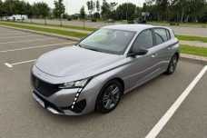 Peugeot 308 III, 2022, пробег 143000 км