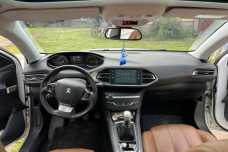 Peugeot 308 T9  Рестайлинг, 2019, пробег 185000 км