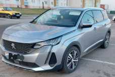Peugeot 5008 II  Рестайлинг, 2021, пробег 149000 км