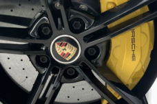 Porsche Taycan , 2020, пробег 15000 км