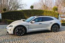 Porsche Taycan , 2021, пробег 25000 км