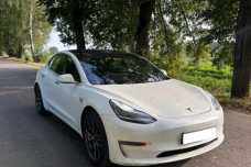 Tesla Model 3 I, 2019, пробег 116000 км
