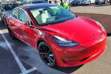 Tesla Model 3 I