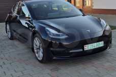Tesla Model 3 I