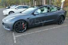 Tesla Model 3 I
