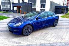 Tesla Model 3 I