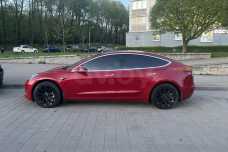 Tesla Model 3 I