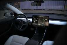 Tesla Model 3 I