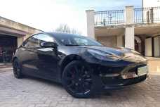 Tesla Model 3 I