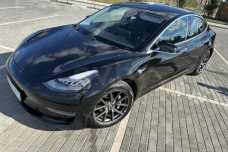 Tesla Model 3 I