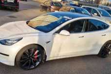 Tesla Model 3 I