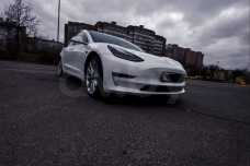 Tesla Model 3 I