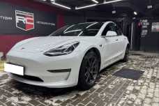 Tesla Model 3 I