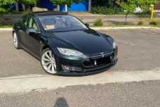 Tesla Model S I, 2013, пробег 217000 км