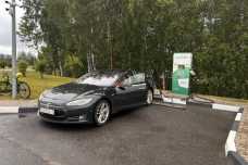 Tesla Model S I, 2013, пробег 242500 км