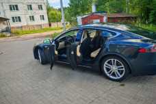 Tesla Model S I, 2014, пробег 80000 км