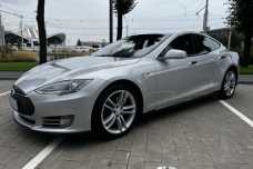 Tesla Model S I, 2015, пробег 120000 км