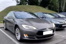 Tesla Model S I, 2016, пробег 205000 км