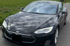 Tesla Model S I