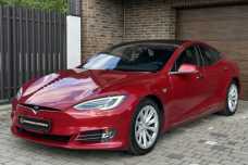Tesla Model S I  Рестайлинг, 2017, пробег 166000 км