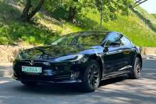 Tesla Model S I Рестайлинг