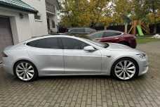 Tesla Model S I Рестайлинг