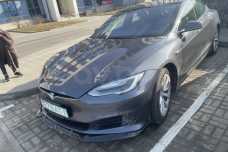 Tesla Model S I Рестайлинг