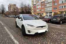 Tesla Model X I