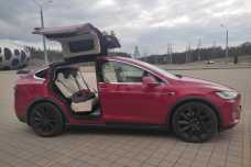 Tesla Model X I