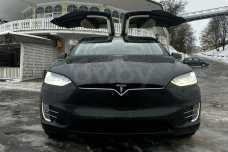 Tesla Model X I