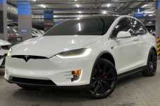 Tesla Model X I
