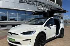 Tesla Model X I Рестайлинг