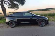 Tesla Model Y I, 2023, пробег 10000 км