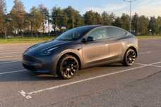 Tesla Model Y I, 2023, пробег 12000 км