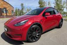 Tesla Model Y I