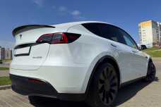 Tesla Model Y I