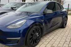 Tesla Model Y I