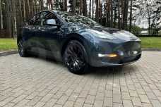 Tesla Model Y I
